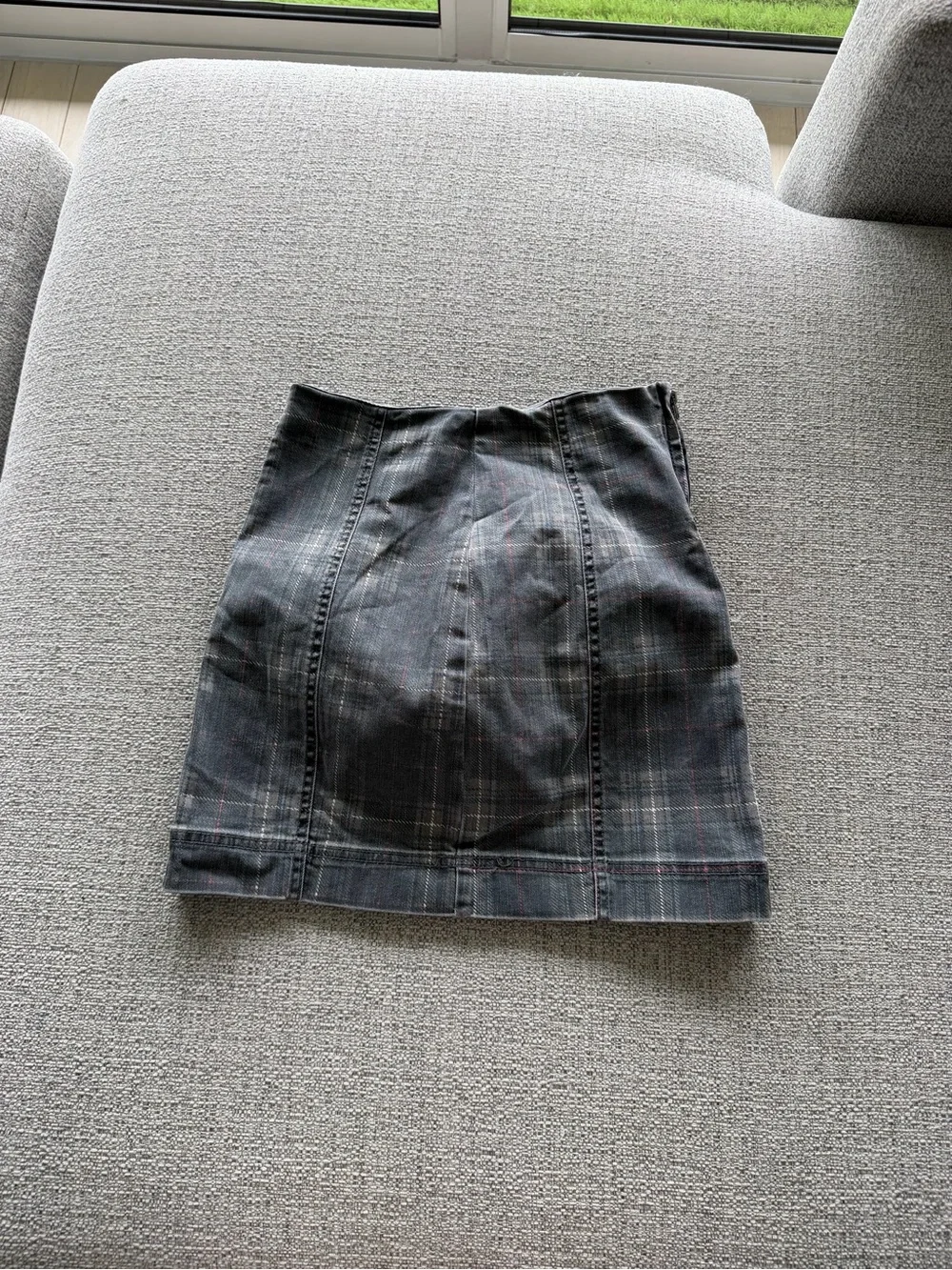 Tinseltown Gray Plaid‎ Mini Skirt with Subtle Red Accents